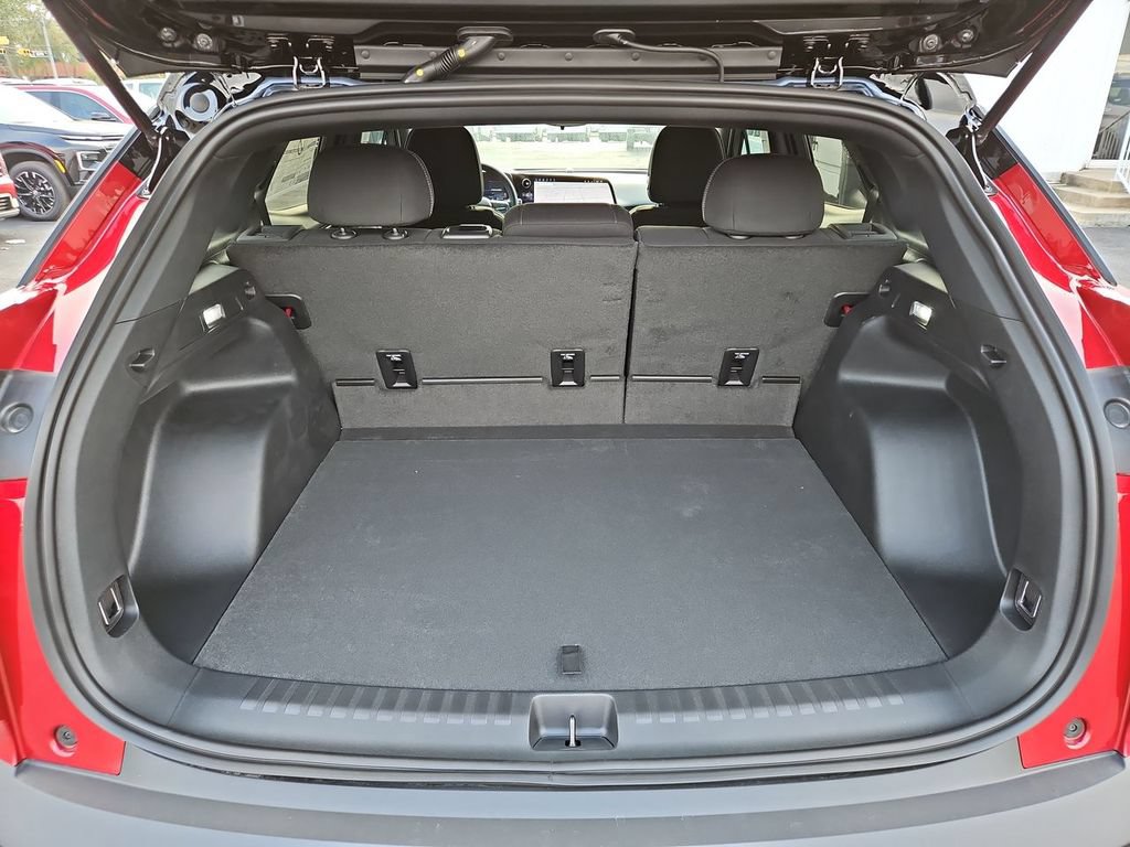 New 2026 Chevrolet Blazer EV LT w/ Midnight/Sport Edition FWD image 17