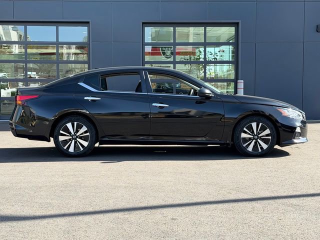 Certified 2021 Nissan Altima 2.5 SV image 7