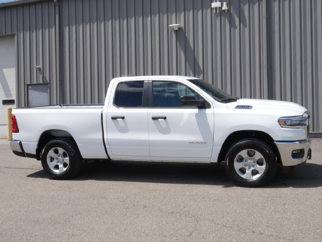 Used 2026 RAM 1500 Big Horn AWD/4WD image 4