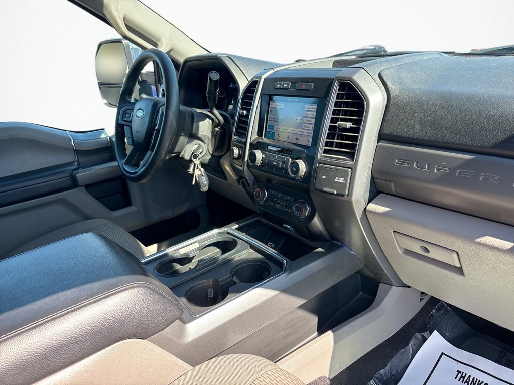 Used 2019 Ford F250 XLT w/ XLT Premium Package AWD/4WD image 14