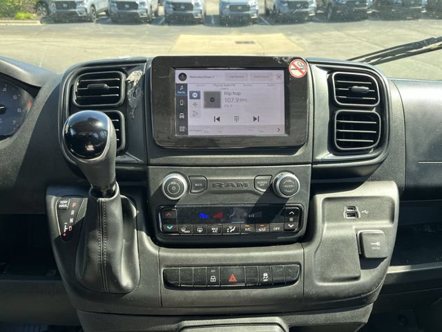 Used 2025 RAM ProMaster 2500 w/ Convenience Group FWD image 14