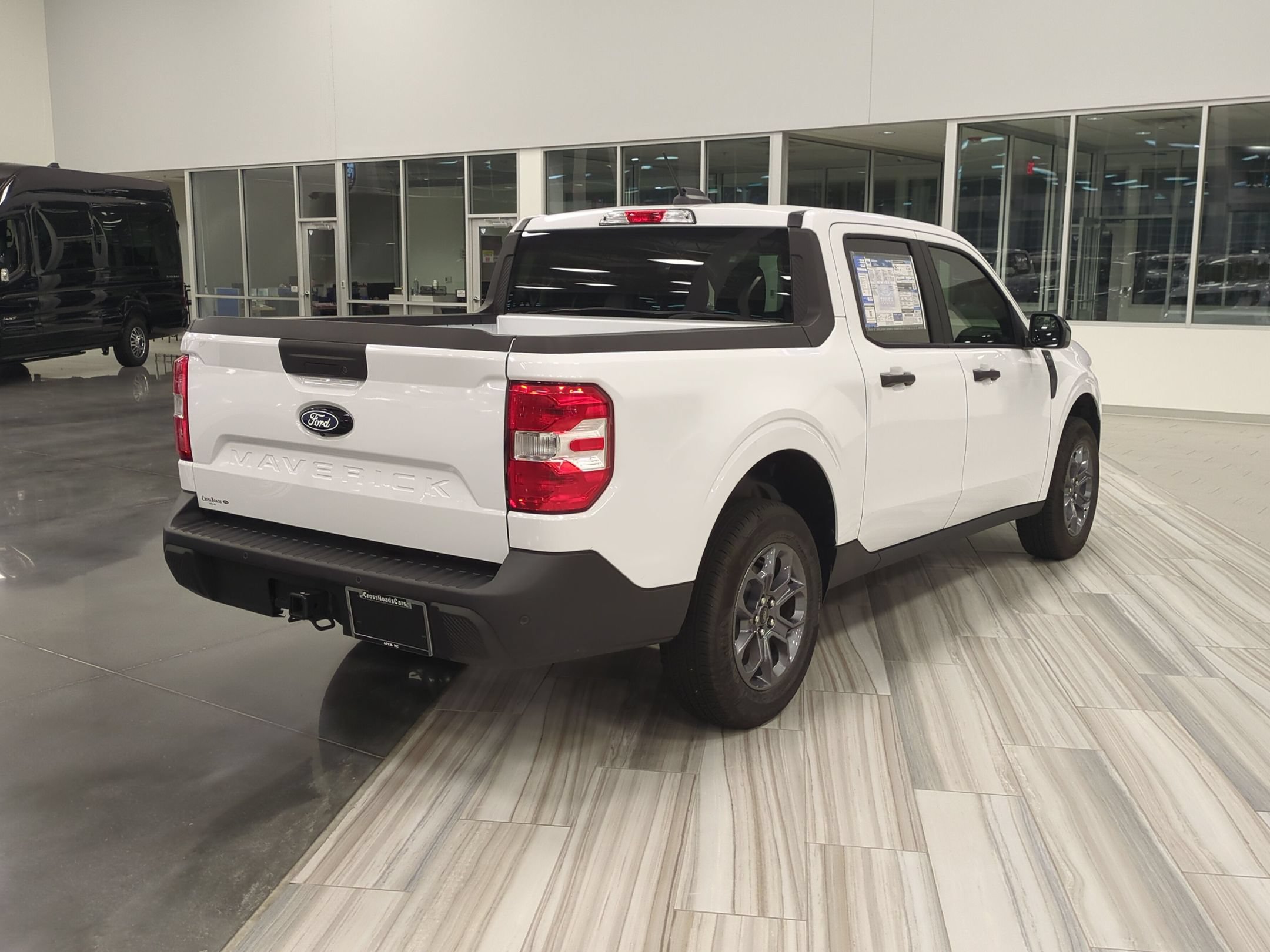 New 2026 Ford Maverick XLT w/ XLT Luxury Package AWD/4WD image 4
