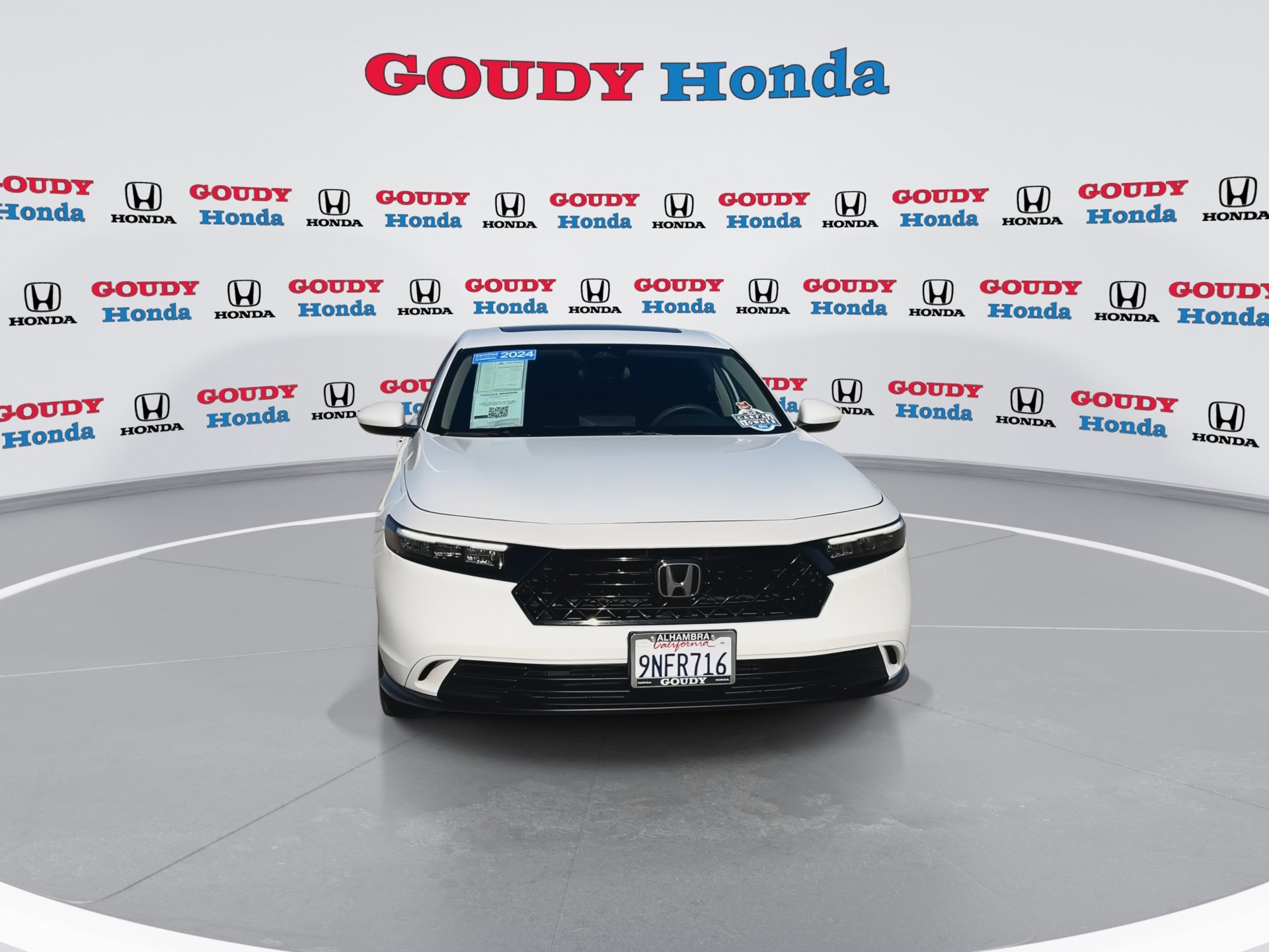 Certified 2024 Honda Accord EX image 3