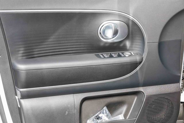 New 2026 Hyundai Ioniq 9 S image 24