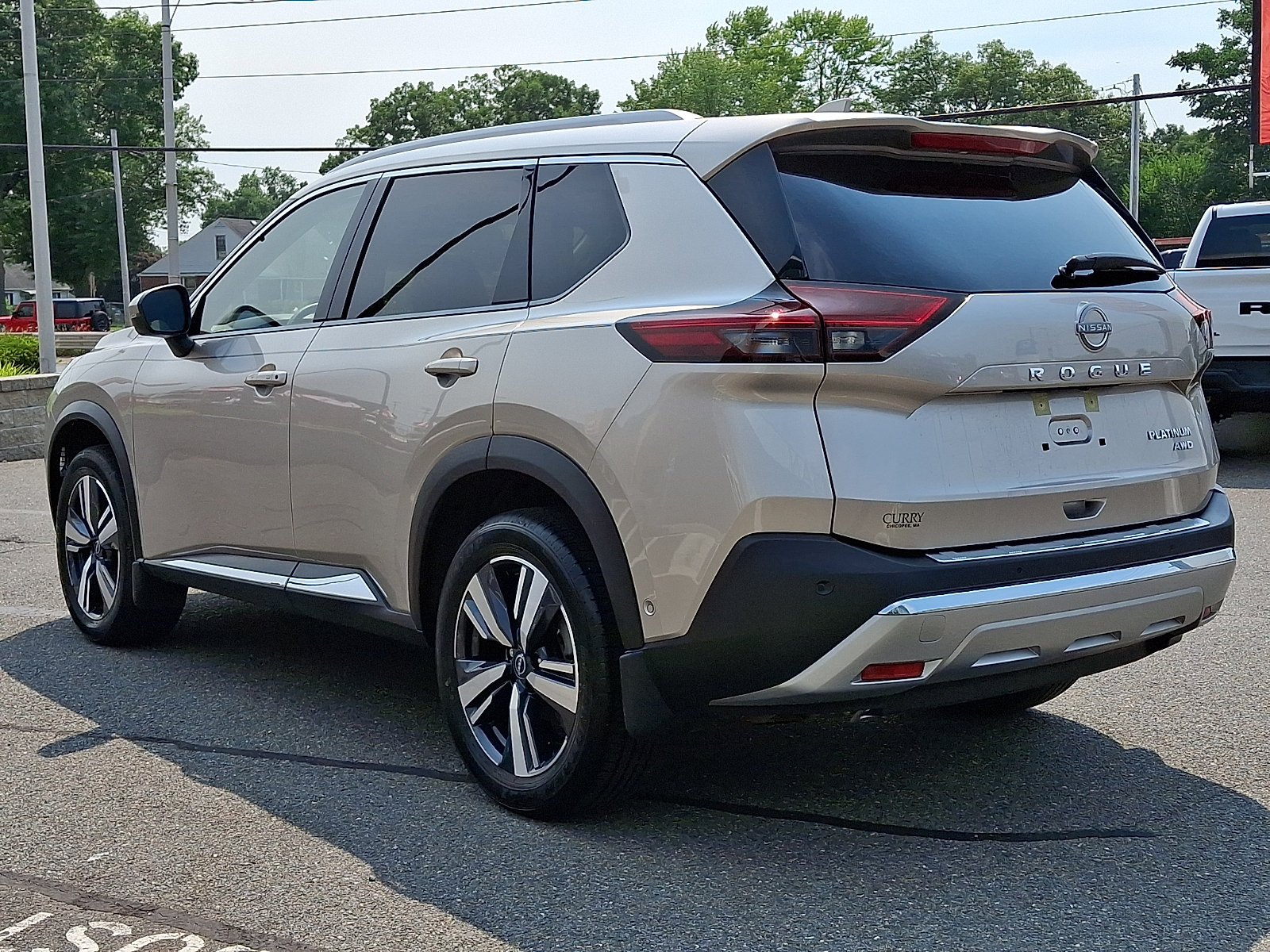 Certified 2023 Nissan Rogue Platinum w/ Platinum Premium Package AWD/4WD image 4
