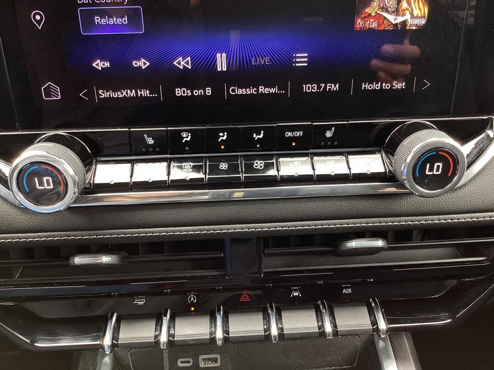 Used 2023 Chevrolet Colorado LT w/ LT Convenience Package II RWD image 23