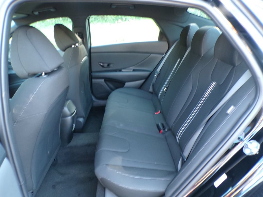 New 2026 Hyundai Elantra Sport FWD image 16