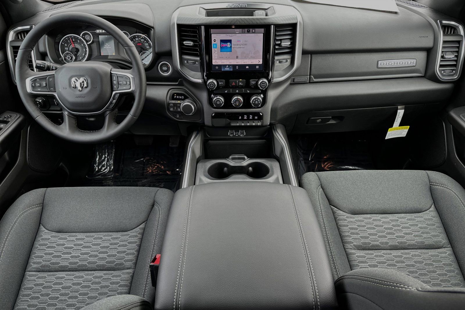 New 2025 RAM 1500 Big Horn AWD/4WD image 16