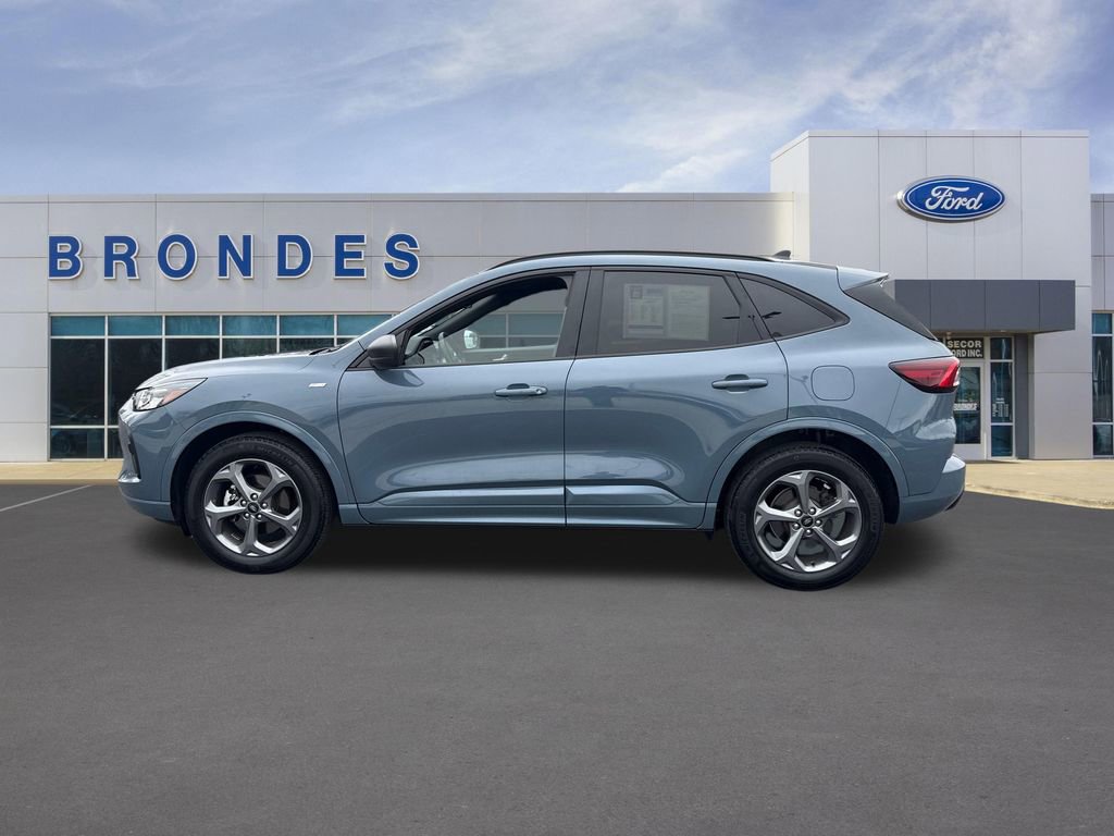 Used 2023 Ford Escape ST-Line w/ Tech Pack #1 image 1
