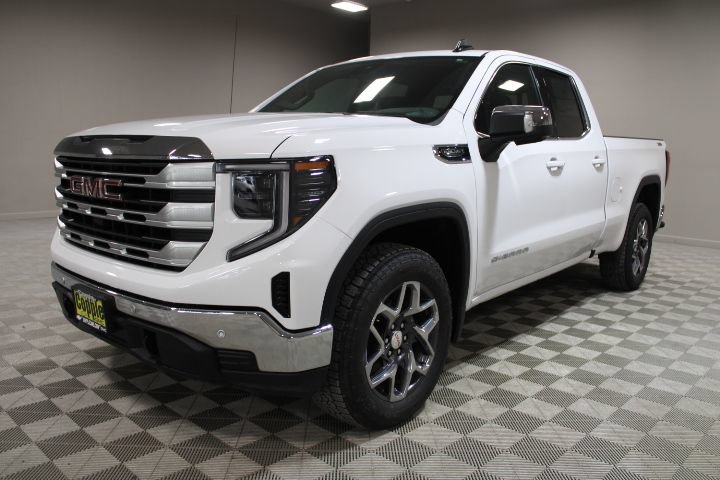 New 2026 GMC Sierra 1500 SLE w/ X31 Off-Road Package AWD/4WD image 7