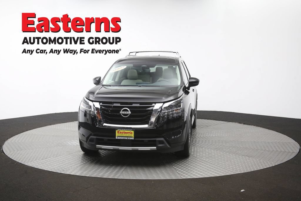 Used 2023 Nissan Pathfinder SL w/ SL Premium Package AWD/4WD image 56