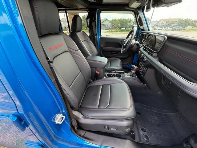 Used 2024 Jeep Gladiator Rubicon AWD/4WD image 12