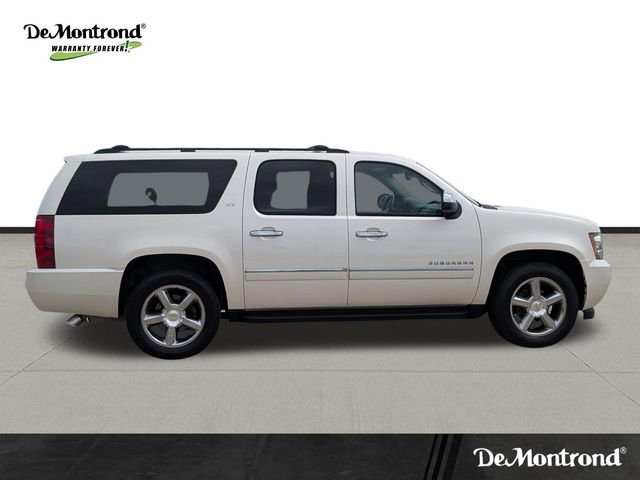 Used 2014 Chevrolet Suburban LTZ image 4