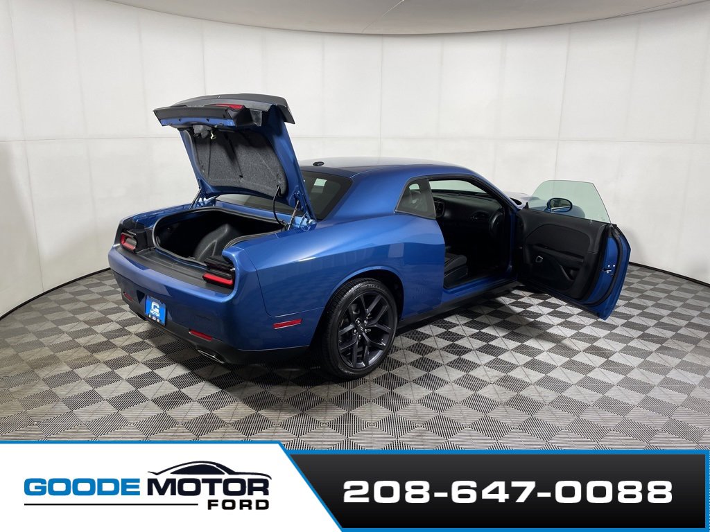Used 2023 Dodge Challenger SXT w/ Blacktop Package image 14