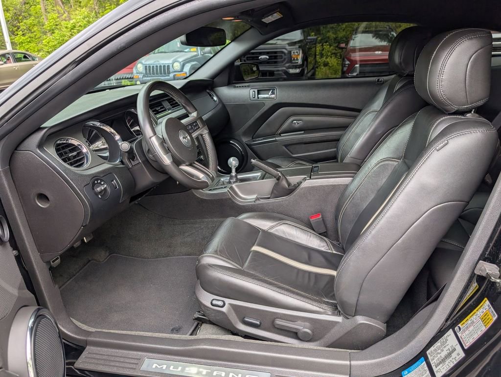 Used 2014 Ford Mustang GT Premium w/ GT Track Package RWD image 11
