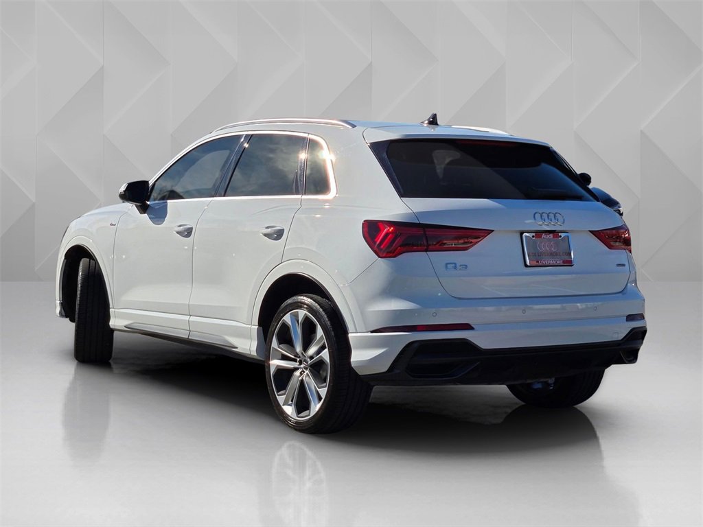 Used 2020 Audi Q3 2.0T Premium Plus w/ Premium Plus Package image 4