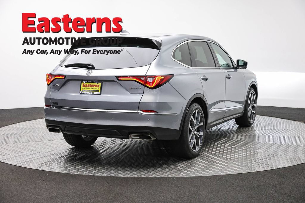Used 2023 Acura MDX w/ Technology Package AWD/4WD image 5