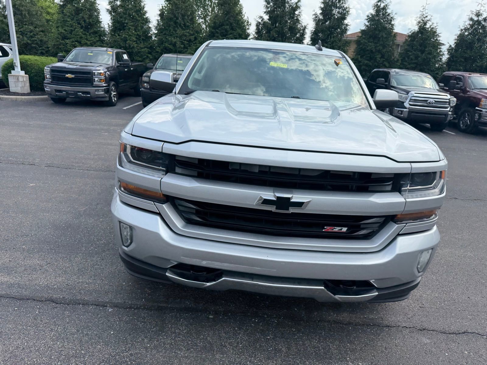 Used 2016 Chevrolet Silverado 1500 LT w/ All Star Edition AWD/4WD image 8