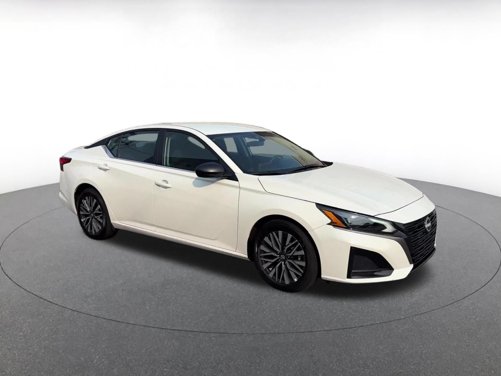 Used 2026 Nissan Altima 2.5 SV FWD video 2