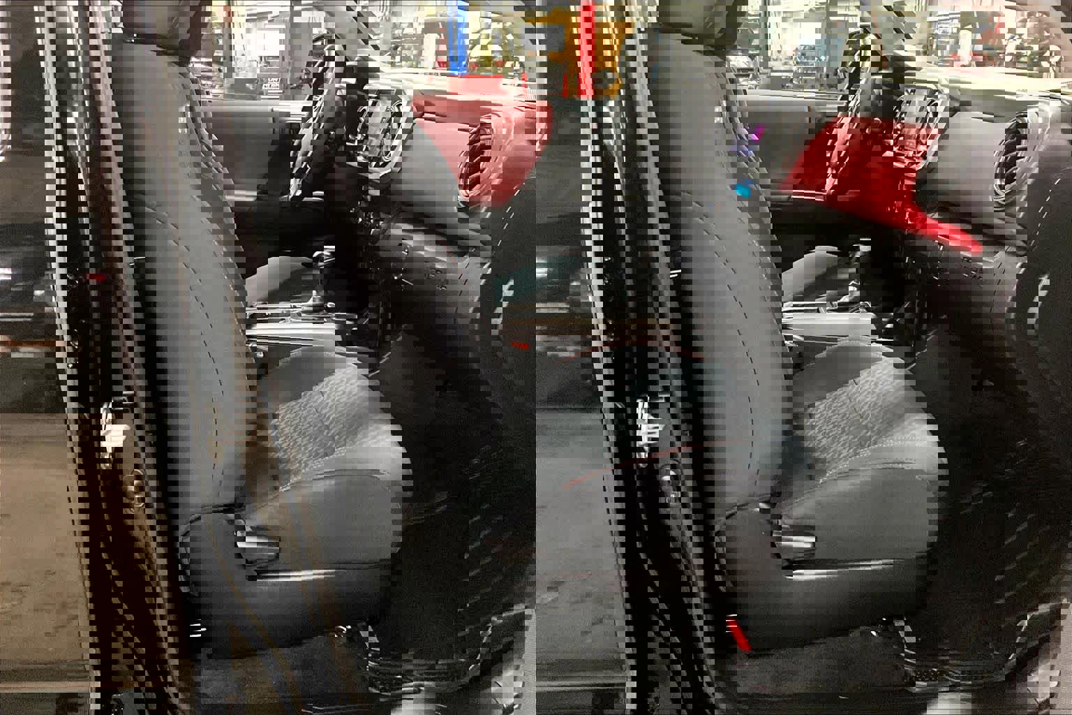 Certified 2023 Toyota Tacoma SR5 image 7