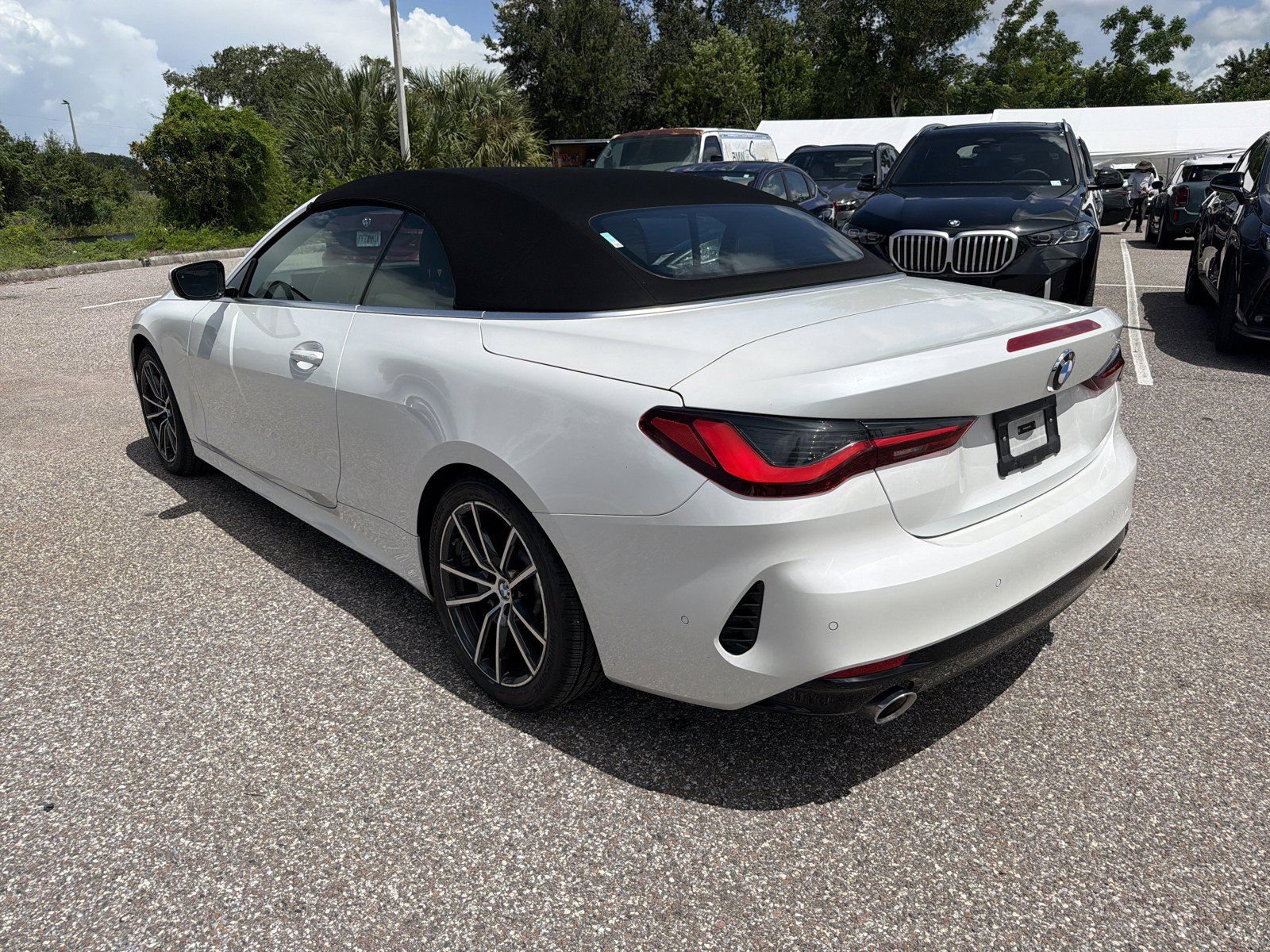 Certified 2025 BMW 430i Convertible RWD image 9