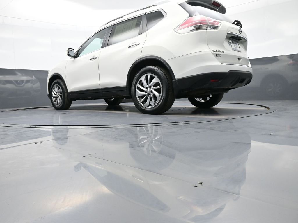 Used 2014 Nissan Rogue SL w/ SL Premium Package image 32