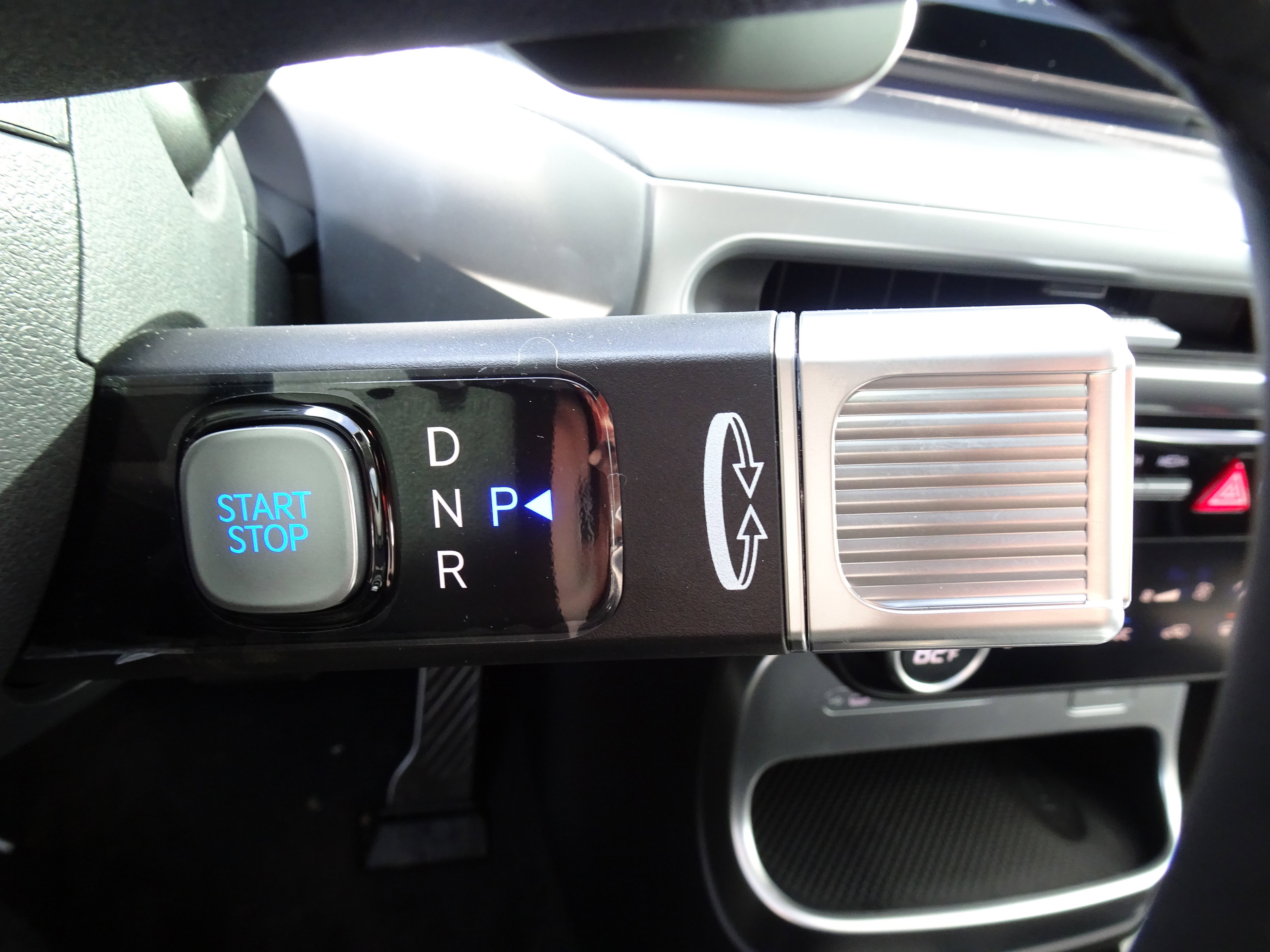 New 2026 Hyundai Ioniq 9 Calligraphy image 17