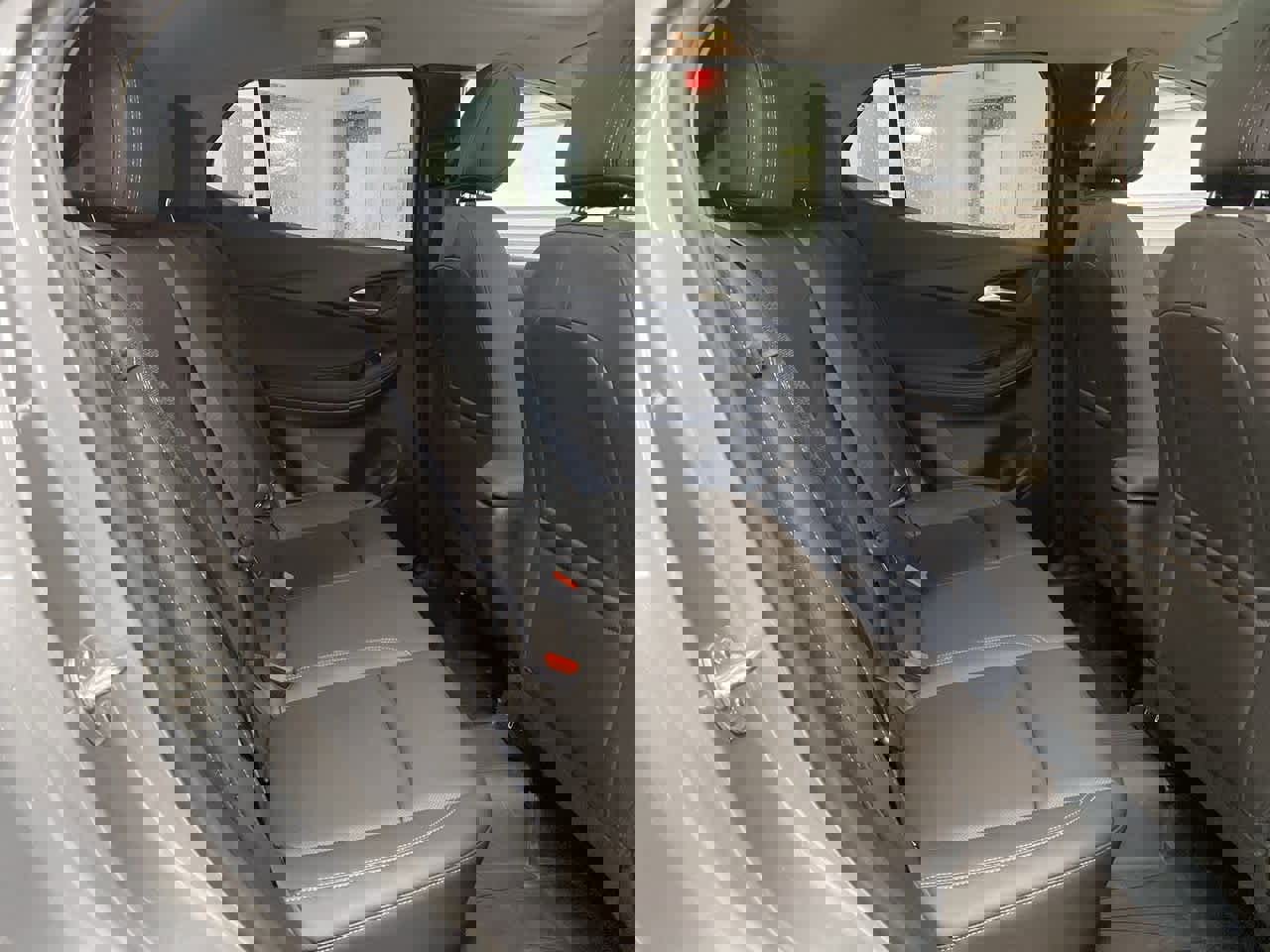 Used 2024 Buick Encore GX Sport Touring w/ Experience Buick Package image 18