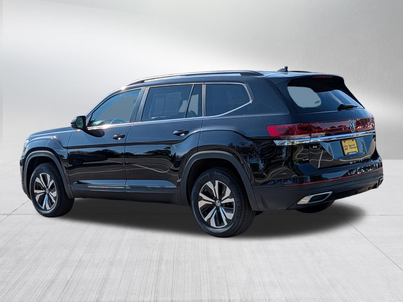 Certified 2024 Volkswagen Atlas SE AWD/4WD image 5