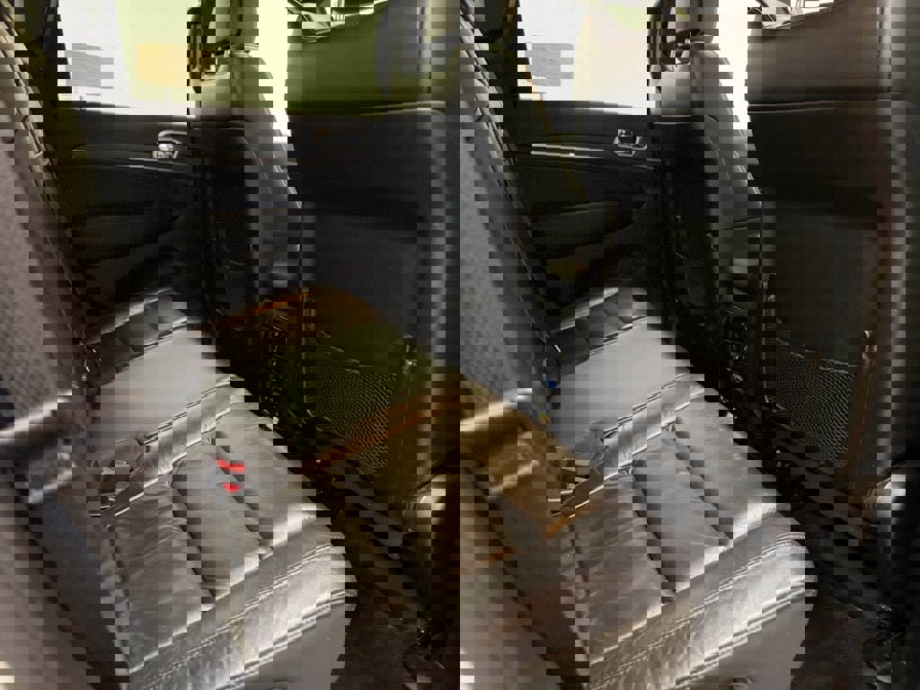 Used 2018 Jeep Grand Cherokee Limited image 14