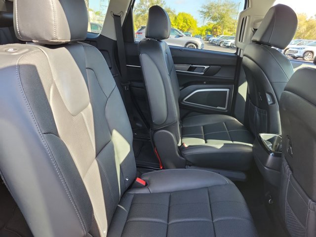 Used 2022 Kia Telluride EX w/ EX Premium Package image 10