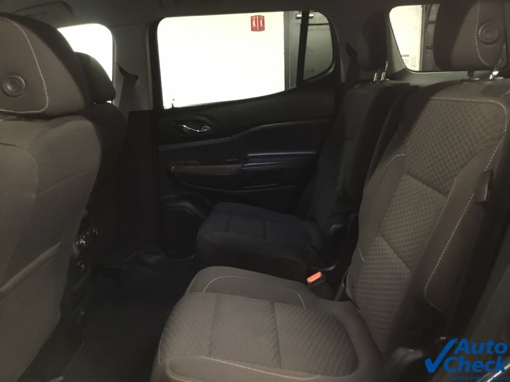 Used 2018 GMC Acadia SLE w/ LPO, Floor Liner Package AWD/4WD image 27