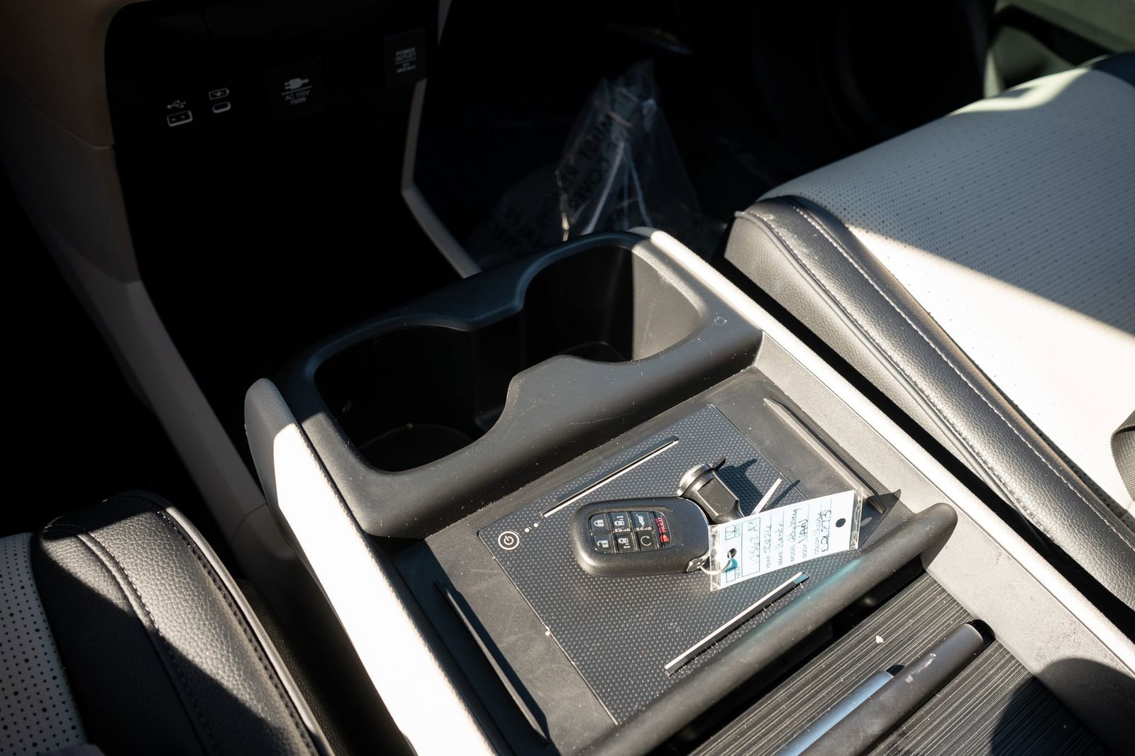 Used 2026 Honda Odyssey Elite image 27