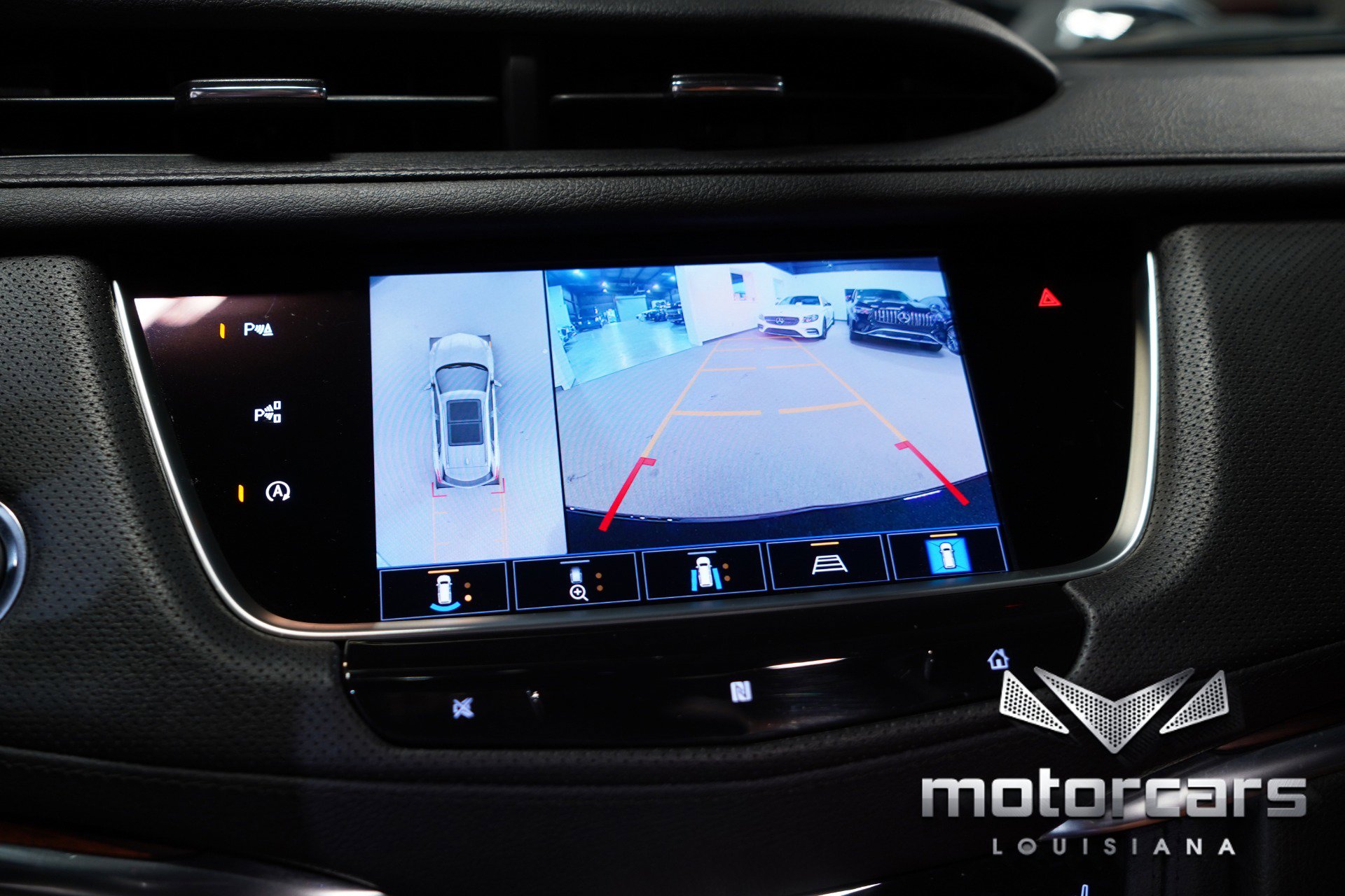 Used 2021 Cadillac XT5 Premium Luxury image 40