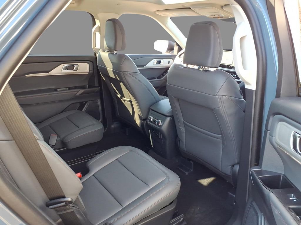 New 2026 Ford Explorer Active image 10