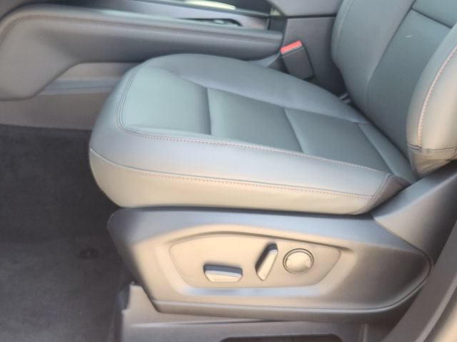 New 2026 Ford Explorer Active w/ Active Comfort Package RWD image 24