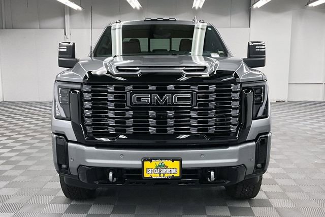 Used 2025 GMC Sierra 2500 Denali Ultimate AWD/4WD image 4