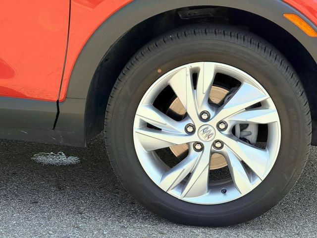 Used 2024 Buick Encore GX Preferred AWD/4WD image 9