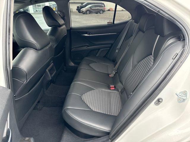 Used 2021 Toyota Camry SE w/ Audio Upgrade Package image 16