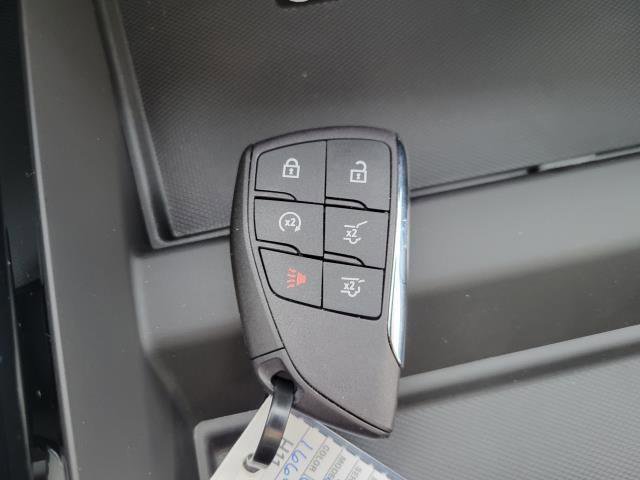 New 2026 Chevrolet Suburban Premier image 22