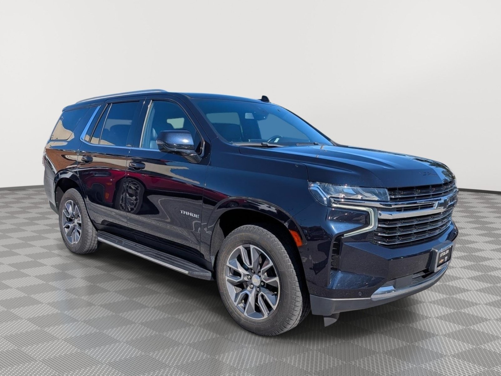 Used 2021 Chevrolet Tahoe LT w/ LT Signature Package AWD/4WD image 7