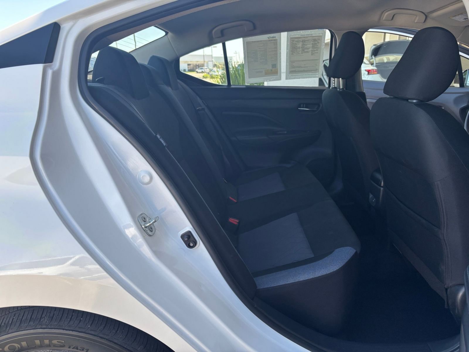 Used 2025 Nissan Versa SV FWD image 39
