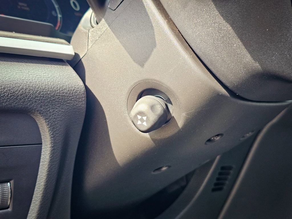 New 2026 Jeep Grand Cherokee Limited AWD/4WD image 14