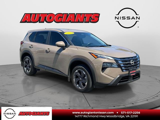 Used 2024 Nissan Rogue SV