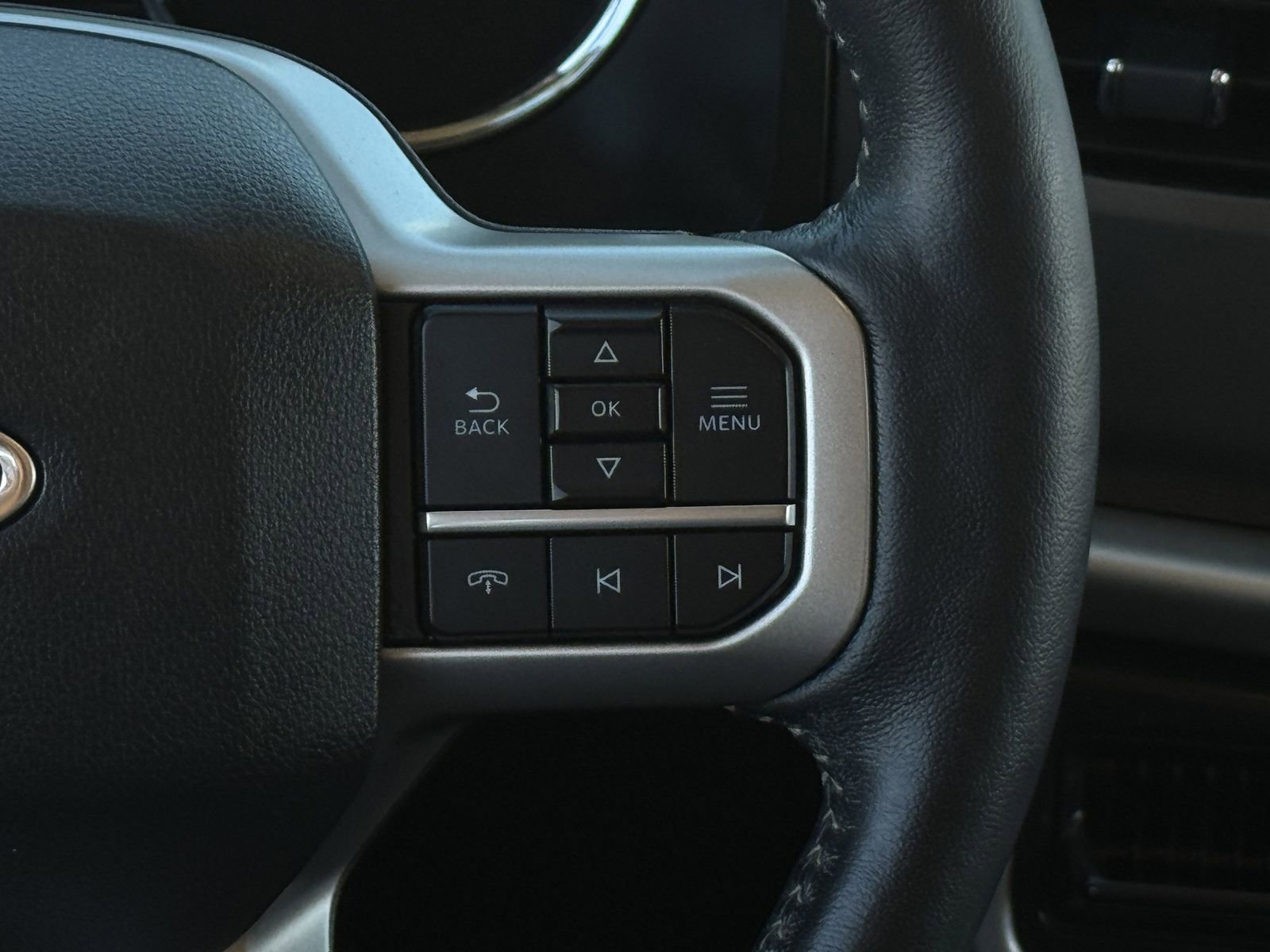 Used 2022 Ford Expedition XLT image 16