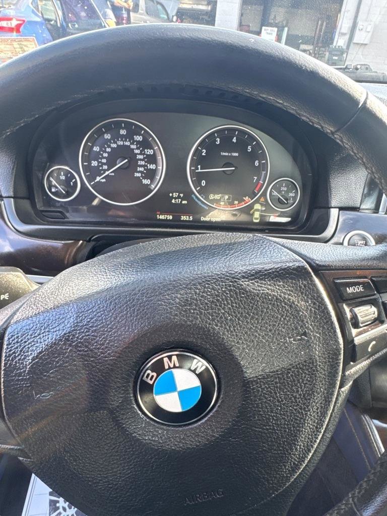 Used 2014 BMW 528i xDrive Sedan AWD/4WD image 10