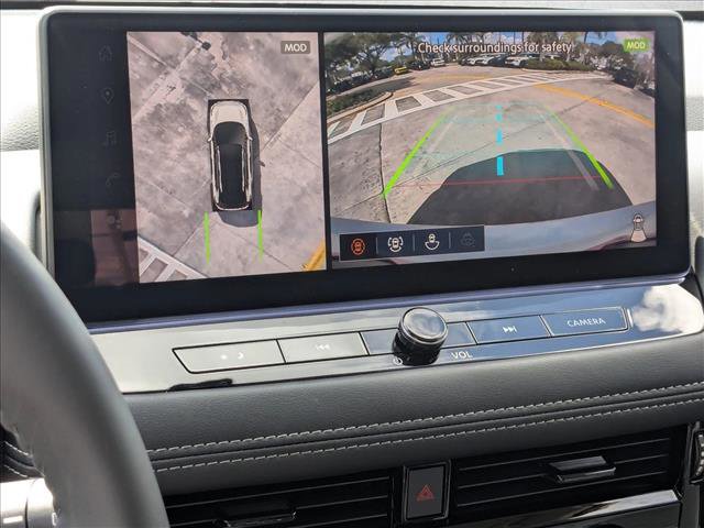 New 2026 Nissan Rogue Platinum image 13