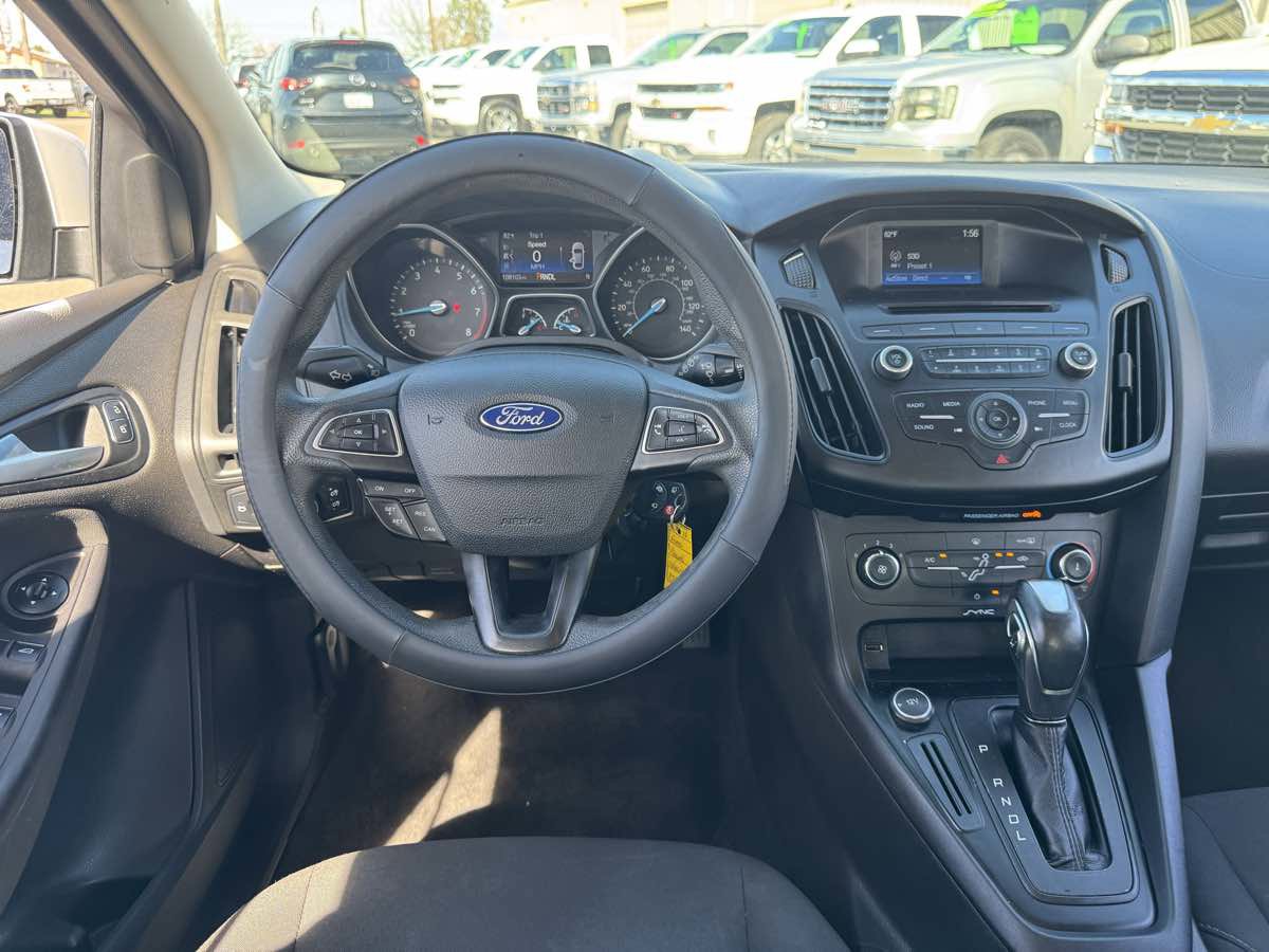 Used 2016 Ford Focus SE FWD image 23