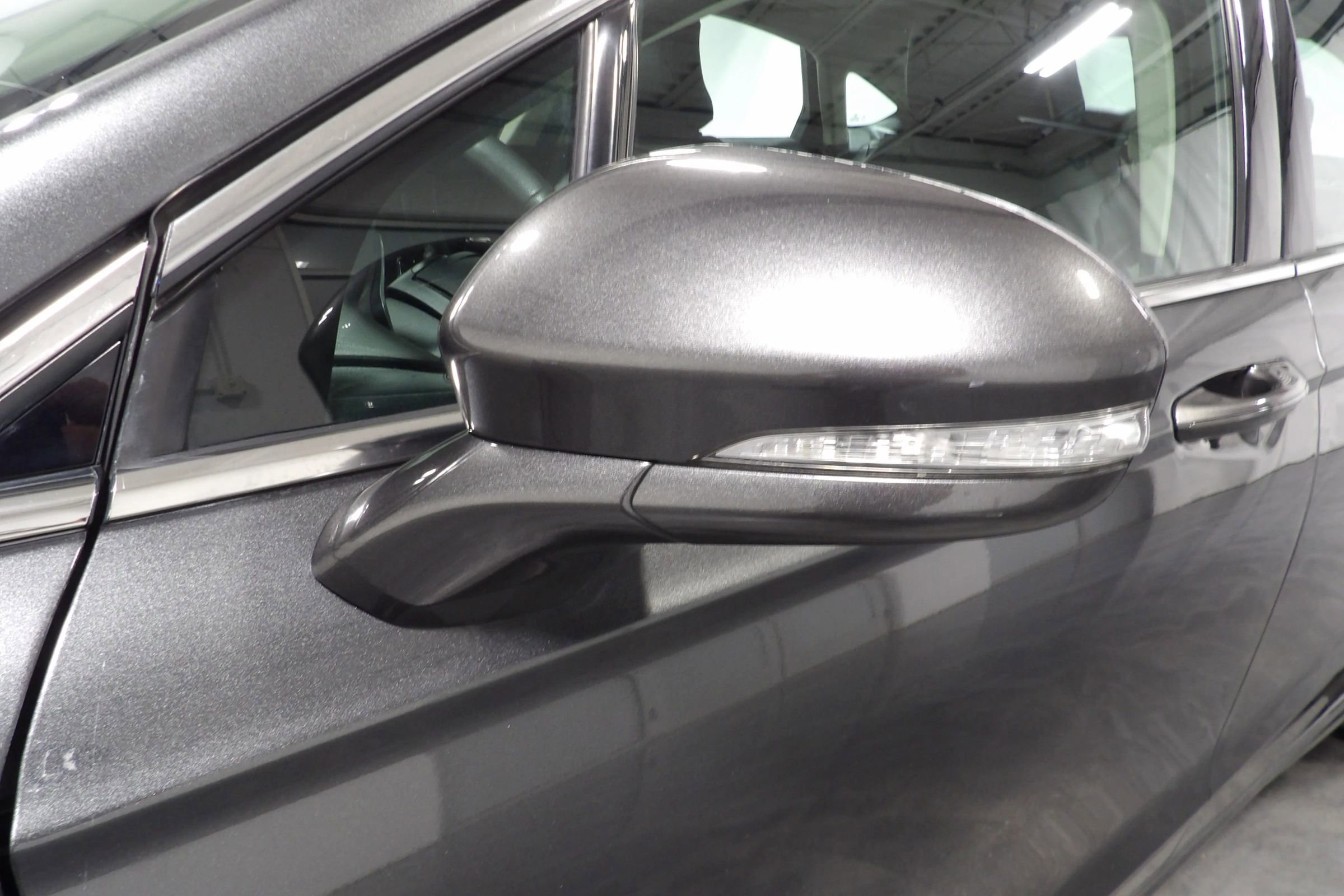 Used 2019 Ford Fusion SEL FWD image 7