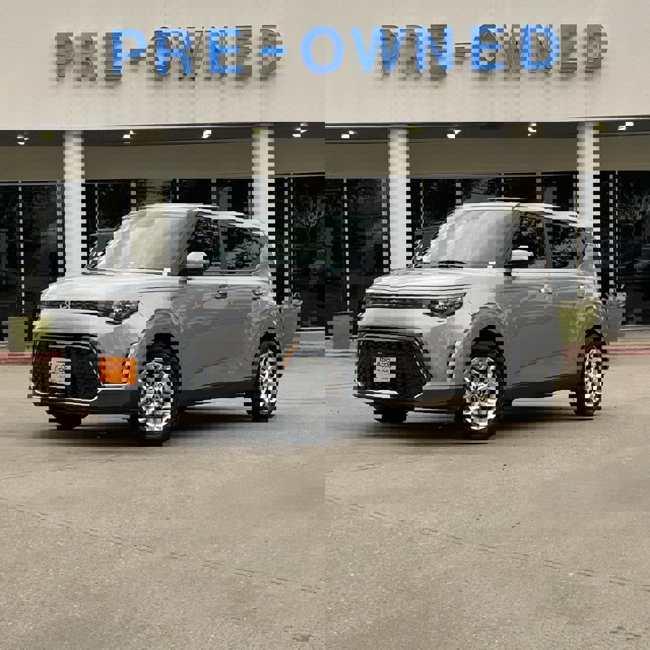 Used 2024 Kia Soul LX w/ Option Group 015 image 2